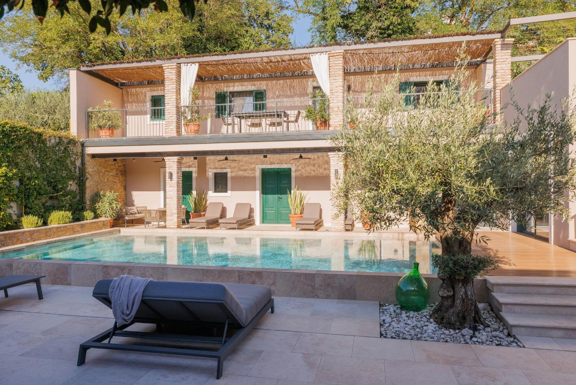 Vila Robida & Spa Črni Kal Szoba fotó