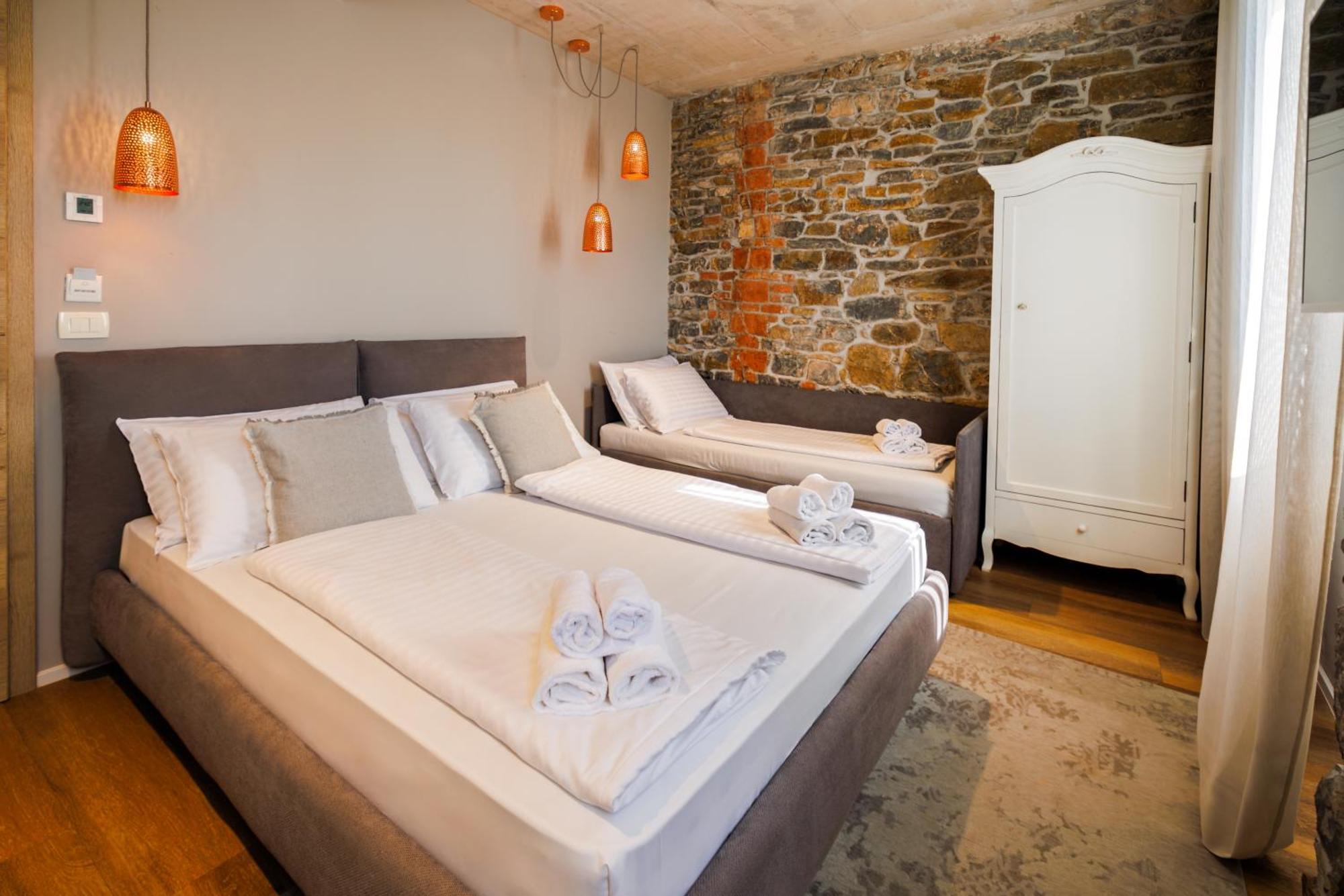 Vila Robida & Spa Črni Kal Szoba fotó